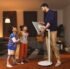 Samsung Movingstyle LSM7F Quad HD bärbar pekskärm smart-TV, 27 tum med inbyggt batteri, krämfärgad - Bild 2